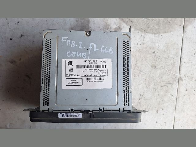 bontott SKODA FABIA II Rádió / CD