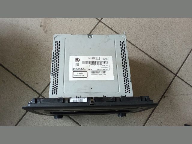 bontott SKODA FABIA II Rádió / CD