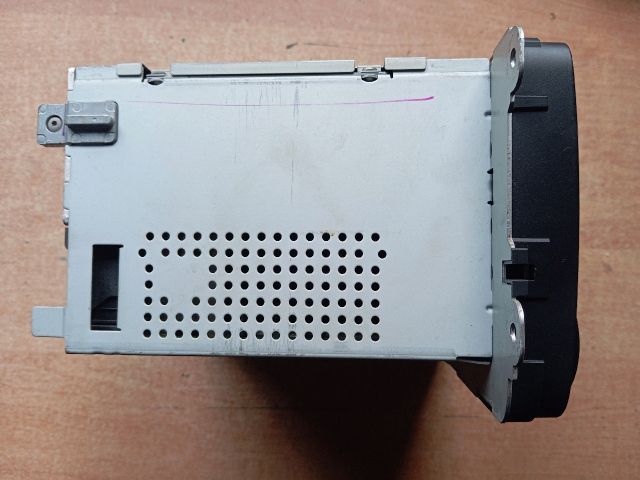 bontott SKODA FABIA II Rádió / CD