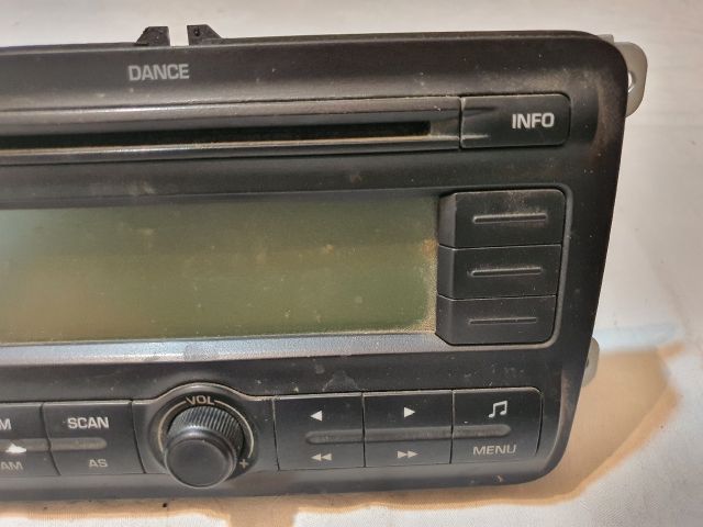 bontott SKODA FABIA II Rádió / CD