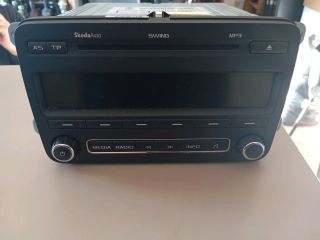 bontott SKODA FABIA II Rádió / CD
