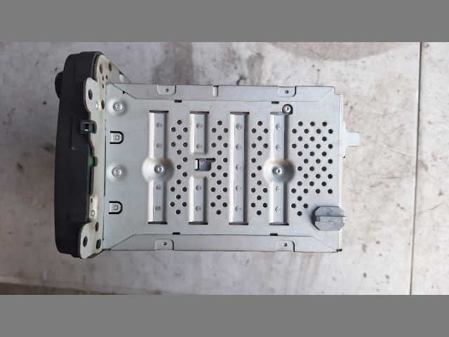 bontott SKODA FABIA II Rádió / CD