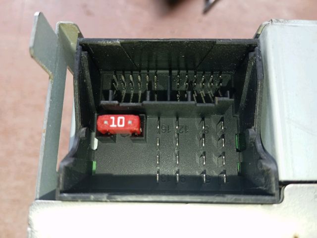 bontott SKODA FABIA II Rádió / CD