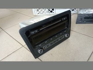 bontott SKODA FABIA II Rádió / CD