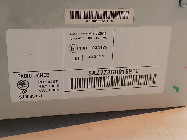 bontott SKODA FABIA II Rádió / CD