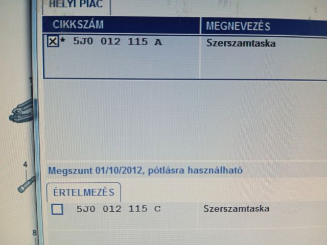 bontott SKODA FABIA II Szerszámkészlet