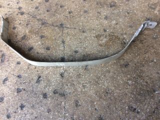 bontott SKODA FABIA II Tank Tartó Pánt