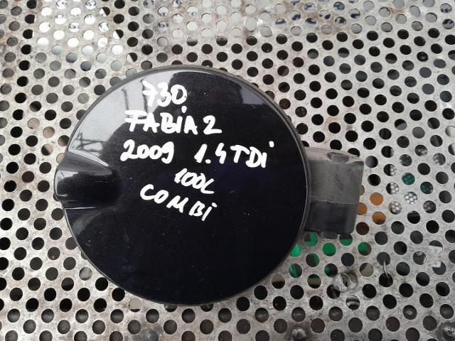 bontott SKODA FABIA II Tankajtó