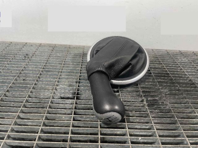 bontott SKODA FABIA II Váltógomb