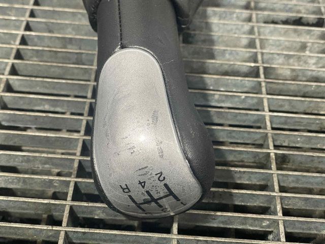 bontott SKODA FABIA II Váltógomb