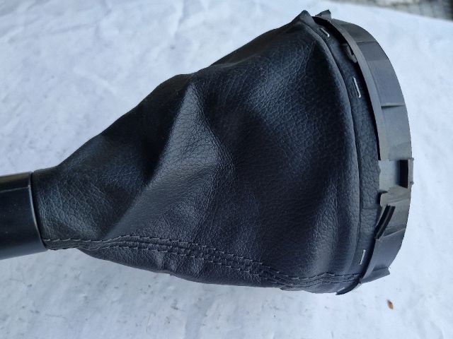 bontott SKODA FABIA II Váltószoknya