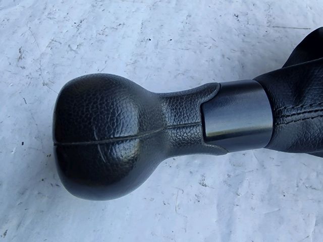 bontott SKODA FABIA II Váltószoknya