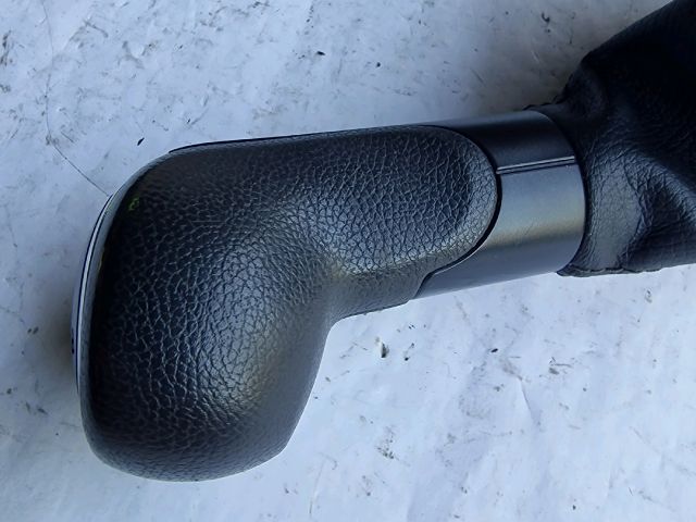 bontott SKODA FABIA II Váltószoknya