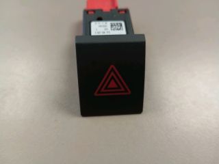 bontott SKODA FABIA II Vészvillogó Kapcsoló