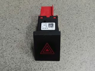 bontott SKODA FABIA II Vészvillogó Kapcsoló