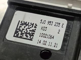 bontott SKODA FABIA II Vészvillogó Kapcsoló