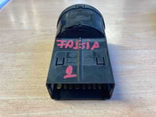 bontott SKODA FABIA II Világítás Kapcsoló