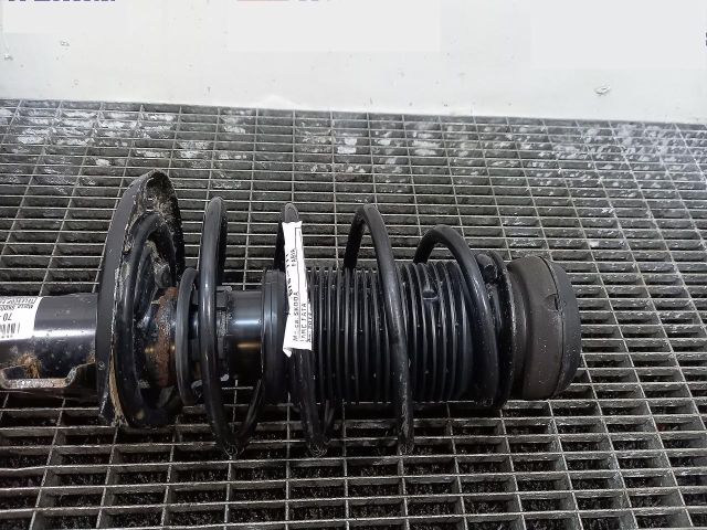 bontott SKODA FABIA III Első Rugó