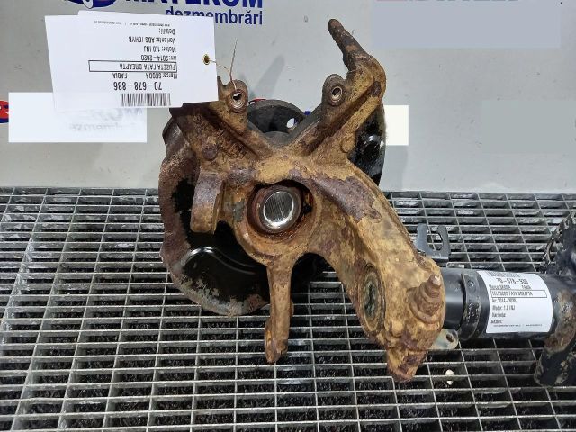 bontott SKODA FABIA III Jobb első Csonkállvány