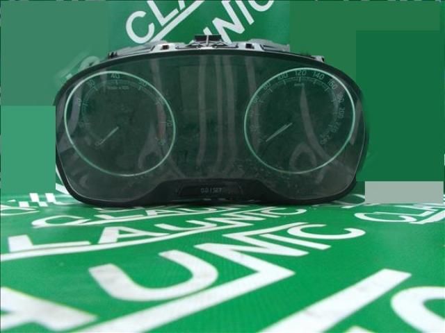 bontott SKODA FABIA III Kilométeróra