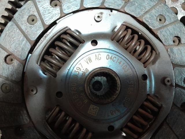 bontott SKODA FABIA III Kuplung Szett (Szerkezet, Tárcsa)