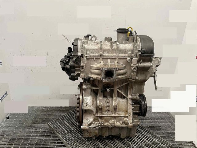 bontott SKODA FABIA III Motor (Fűzött blokk hengerfejjel)