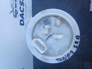 bontott SKODA FABIA III Üzemanyag Szivattyú