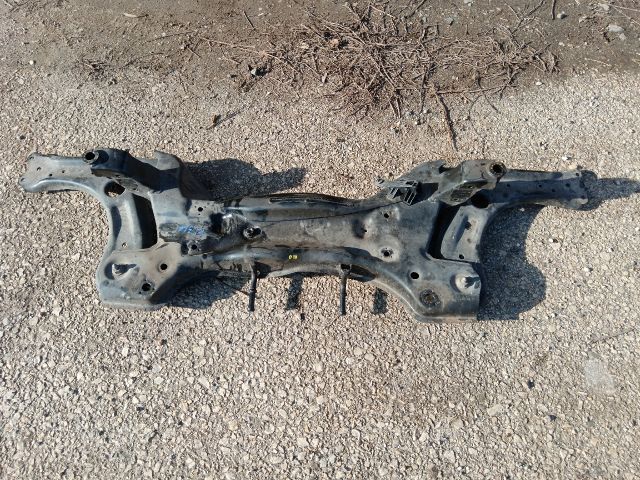 bontott SKODA FABIA III Első Bölcső