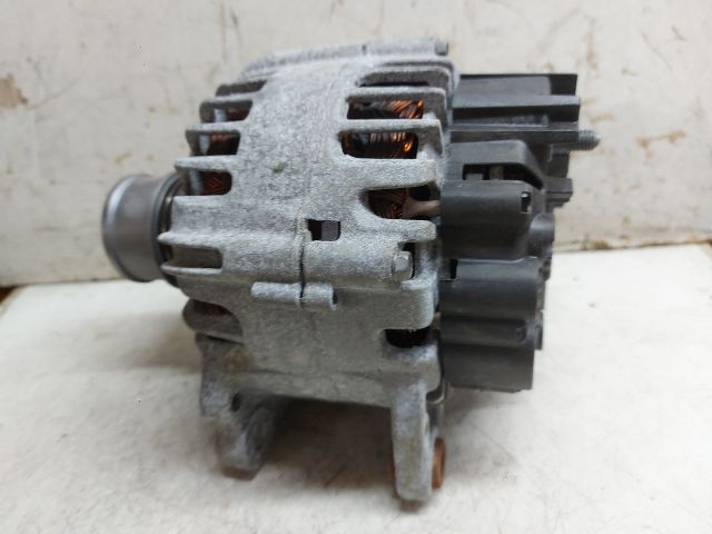 bontott SKODA FABIA III Generátor