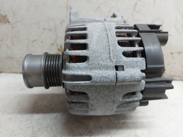 bontott SKODA FABIA III Generátor