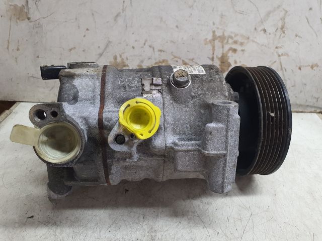 bontott SKODA FABIA III Klímakompresszor