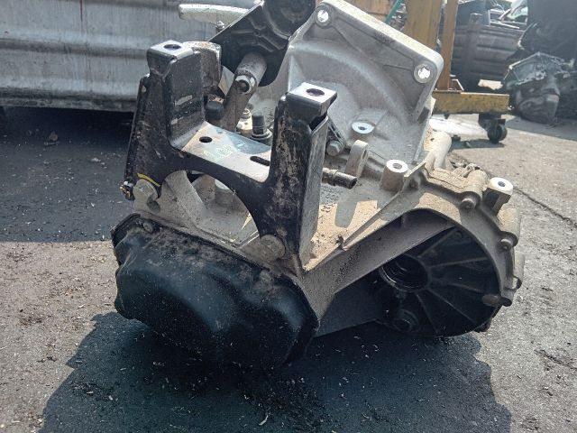 bontott SKODA FABIA III Váltó (Mechanikus)