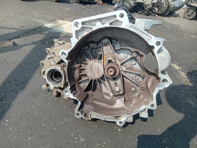 bontott SKODA FABIA III Váltó (Mechanikus)