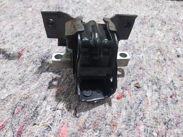 bontott SKODA FABIA III Váltó Tartó Bak (Pozíciófüggetlen)