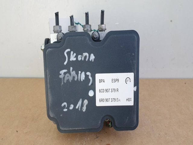 bontott SKODA FABIA III ABS Kocka