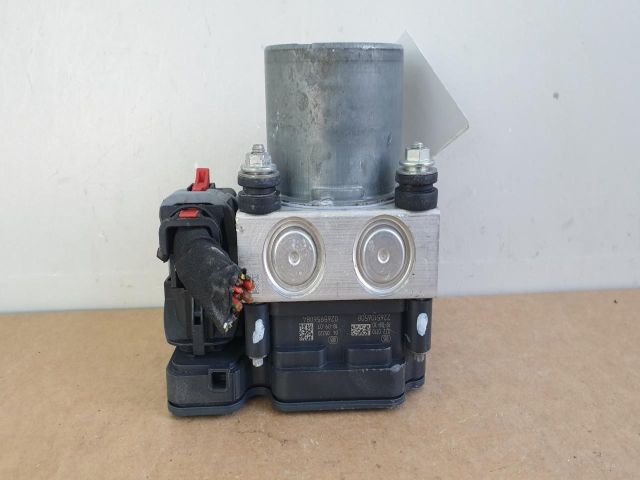 bontott SKODA FABIA III ABS Kocka