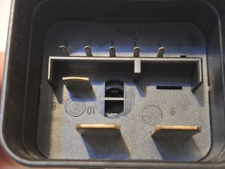 bontott SKODA FABIA III Hűtőventilátor Relé