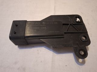 bontott SKODA FABIA III Hűtőventilátor Relé