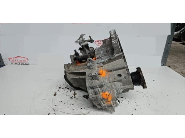 bontott SKODA FABIA III Váltó (Mechanikus)