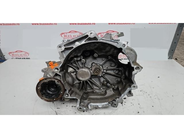 bontott SKODA FABIA III Váltó (Mechanikus)