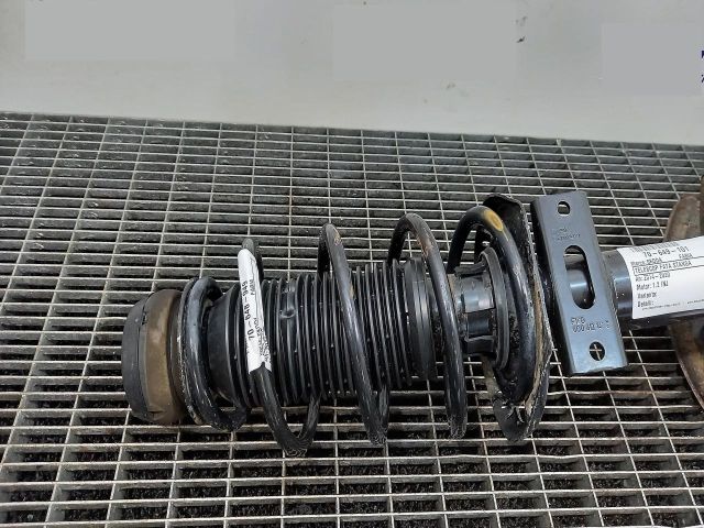 bontott SKODA FABIA III Első Rugó