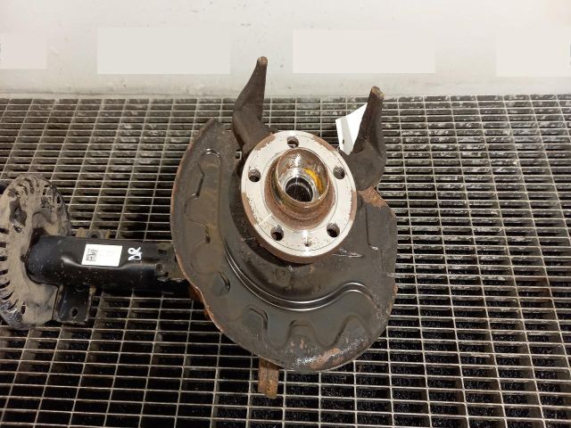 bontott SKODA FABIA III Jobb első Csonkállvány