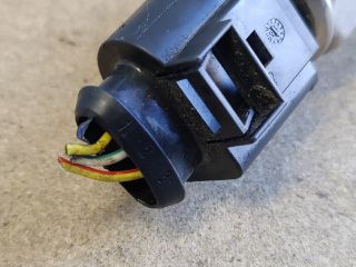 bontott SKODA FABIA III Porlasztó Sor / Híd