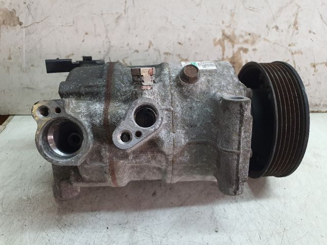 bontott SKODA FABIA III Klímakompresszor