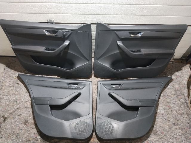 bontott SKODA FABIA III Ajtó Kárpit Szett