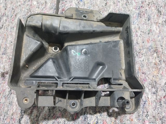 bontott SKODA FABIA III Akkumulátor Tartó