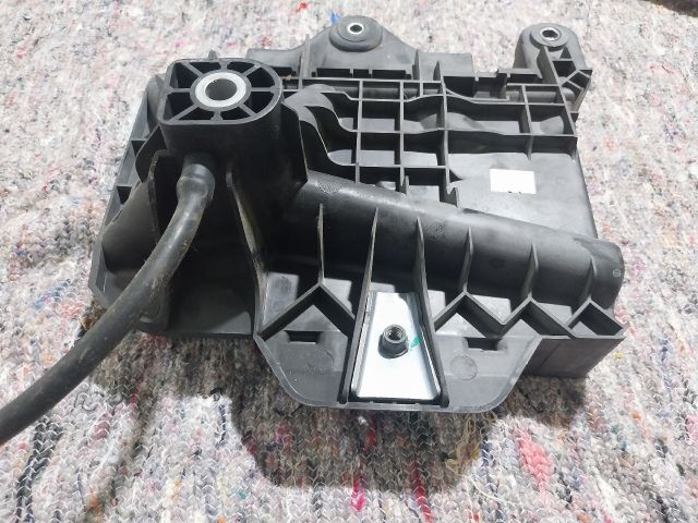 bontott SKODA FABIA III Akkumulátor Tartó