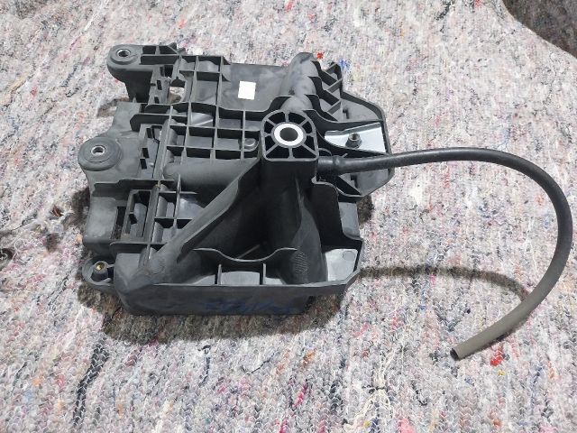 bontott SKODA FABIA III Akkumulátor Tartó