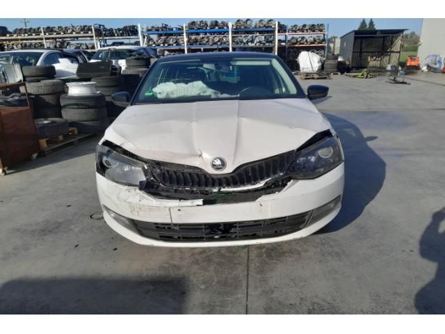 bontott SKODA FABIA III Alufelni Szett Gumival