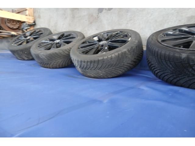 bontott SKODA FABIA III Alufelni Szett Gumival